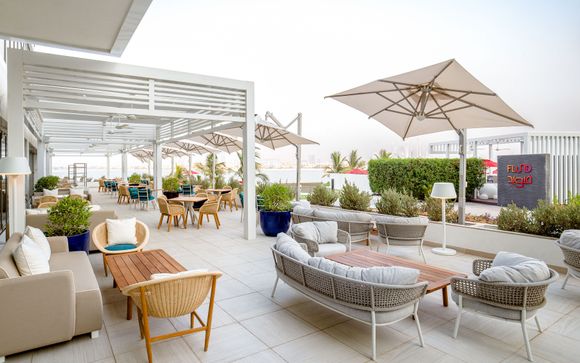 Th8 Palm Dubai Beach Resort, an IHG hotel 5*