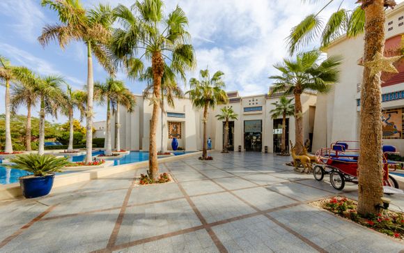 Grand Rotana Resort & Spa 5*