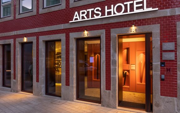 Arts Hotel Porto Tapestry Collection by Hilton 4*