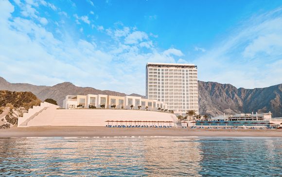 Royal M Hotel & Resort 5*