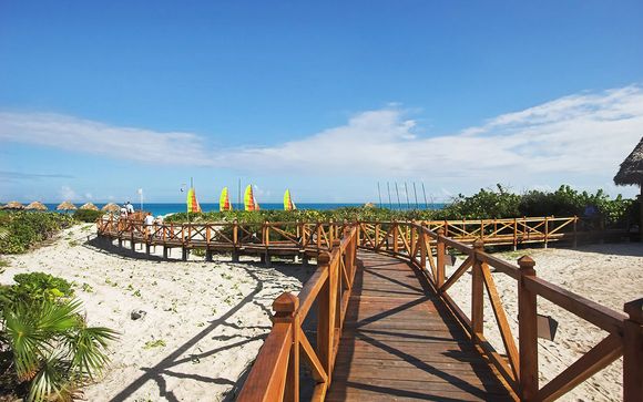 Hotel Melia Las Dunas 5*