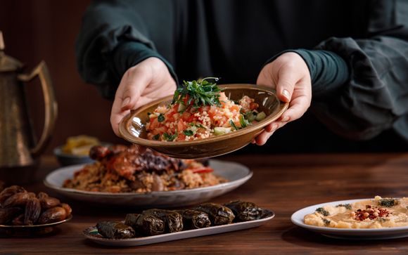 In the kitchen with a Michelin-starred chef (for stays of 5 nights or more)