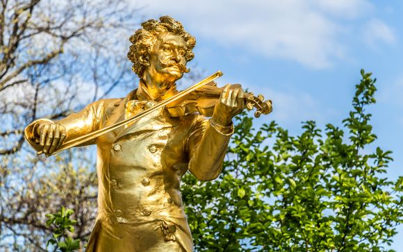 Optional excursions & extras