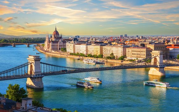Your included excursions to discover Budapest