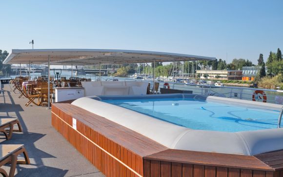 Welcome aboard the MS La Belle de Cadix