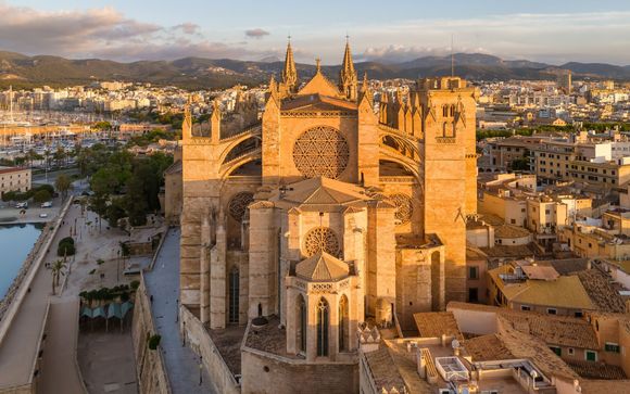 Self-guided visit of the Palma Cathedral