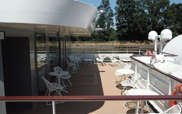 Welcome aboard the MS Elbe Princesse