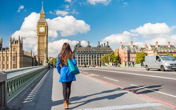 'Royals & Landmarks' walking tour