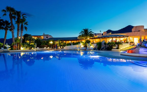Sant'Elmo Beach Hotel 4*