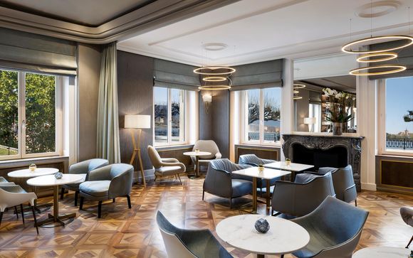 The Ritz-Carlton Hotel de la Paix, Geneva 5*