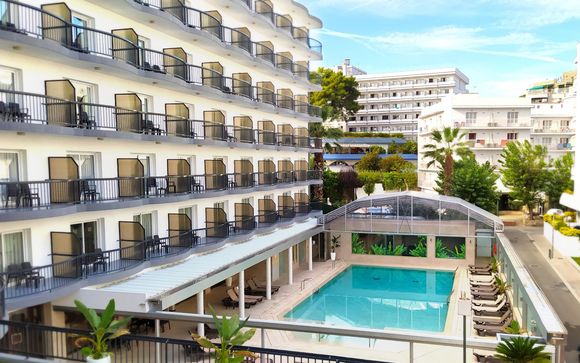 Hotel Helios Lloret 4*