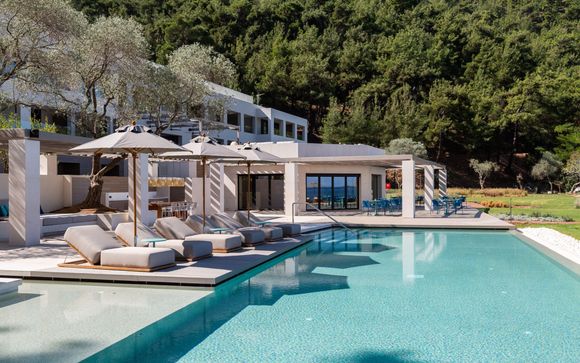 Vathi Cove Luxury Resort & Spa 5*