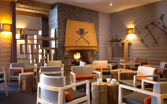 Hôtel Club mmv Altitude Arc 2000 4*