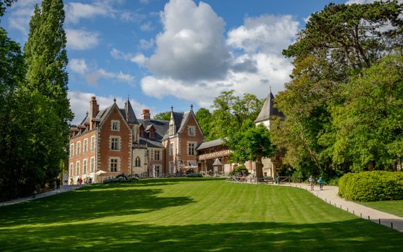 Your Included Excursions 