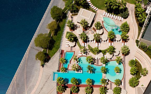 Crowne Plaza Festival City 5*