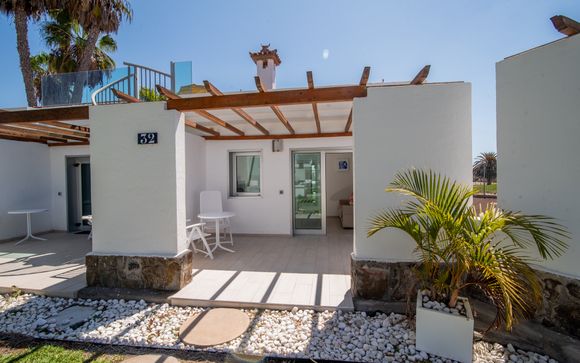 LIVVO Dunagolf Suites 4*