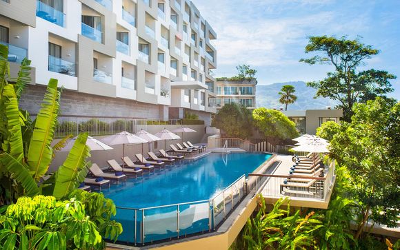 The Andaman Beach Hotel Phuket Patong 4*