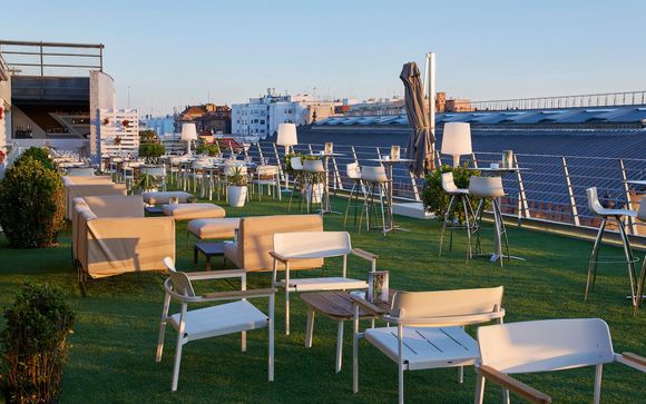 NH Hotel Plaza De Armas 4*