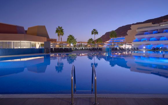 Radisson Blu Resort & Spa, Gran Canaria Mogan 5*