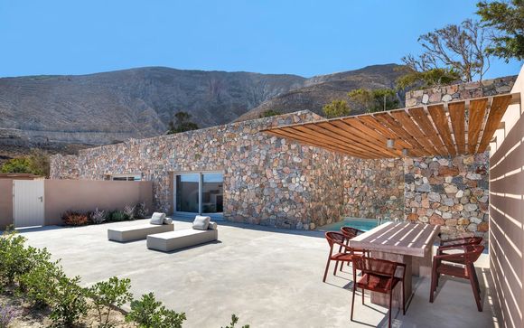 Felicity Cave Suites