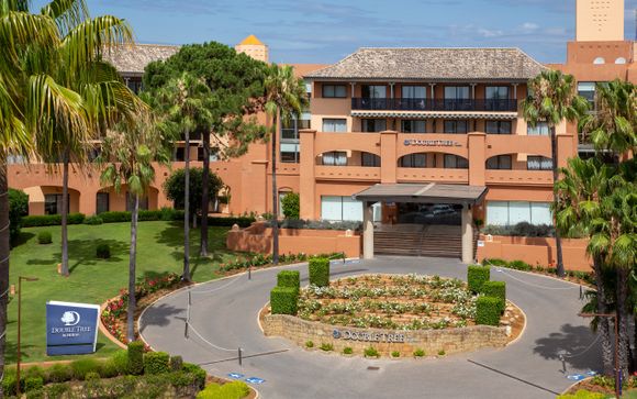 DoubleTree by Hilton Islantilla Beach Golf Resort 4*