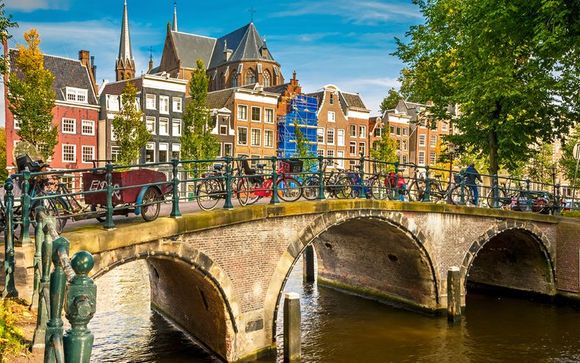 Crowne Plaza Amsterdam South 4*