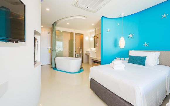 The Tide Beachfront Siray 4*