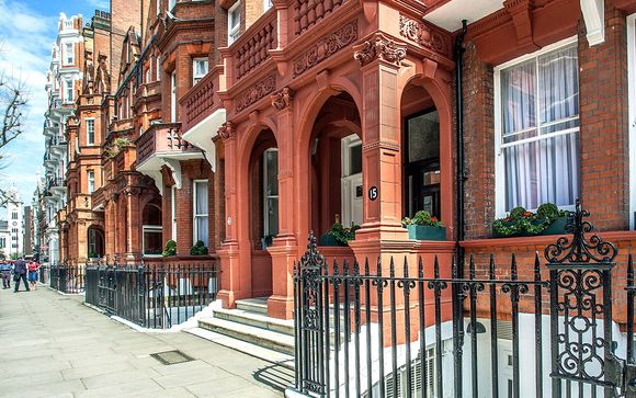 The Apartments by The Sloane Club 5*