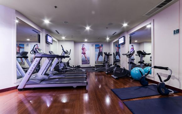 Crowne Plaza Porto 5*