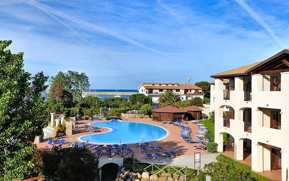 Hotel Club Cala della Torre 4*