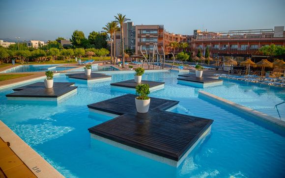 Coralia les Oliveres 4*