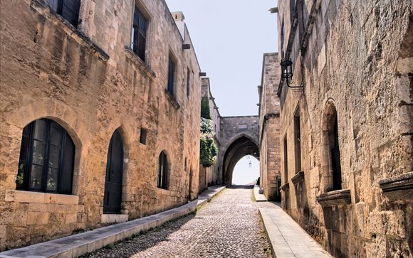 Your 7-Night Itinerary 