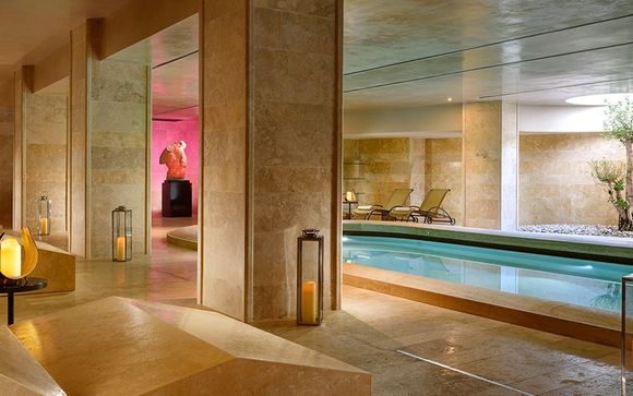 A Roma Lifestyle Hotel 4*