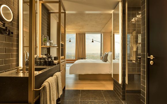 QO Amsterdam 4*
