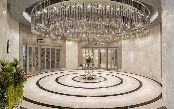 Royal Seginus Hotel 5*