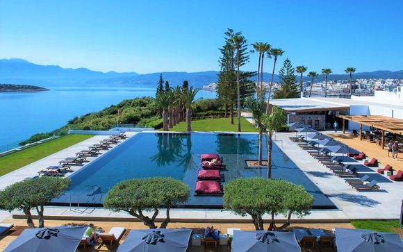 Adults-Only Bliss in Seafront Location