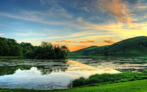 Idyllic Stay on The River Shannon