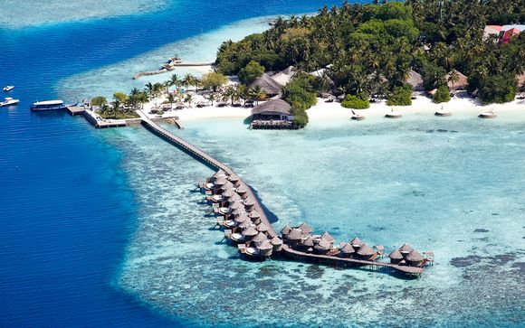 Highlights and Adventure with Luxury Beach Stay