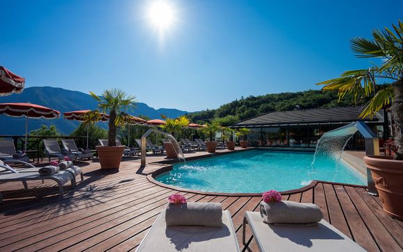 Les Trésoms Lake and Spa Resort 4*