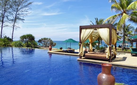 Vibrant City Break and Tropical Beach Escape