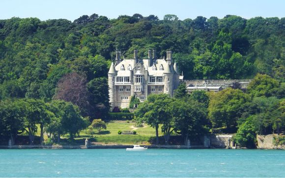 Chateau Rhianfa 5*