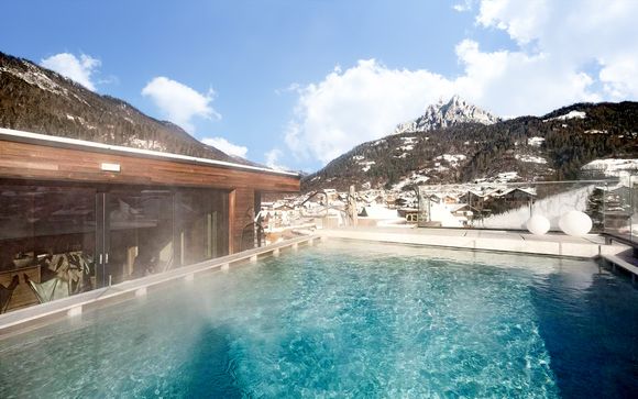 Spa e relax in mezza pensione nella cornice delle Dolomiti